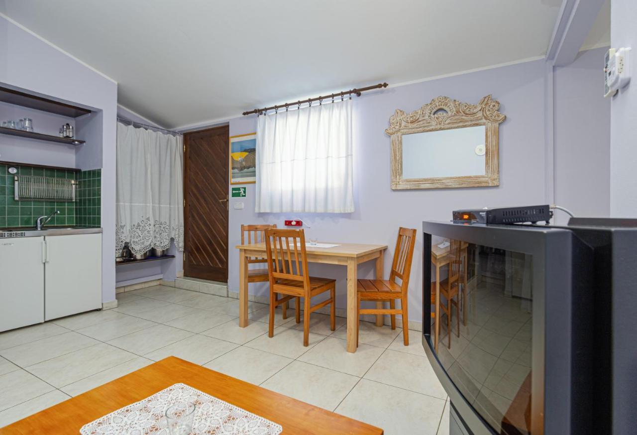 Apartamento Oasi Poreč Exterior foto